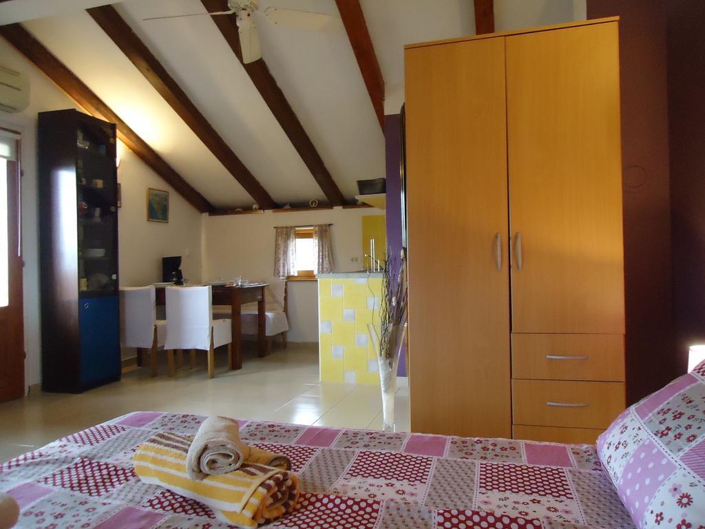 Studio Apartment Nera Ровинь Номер фото